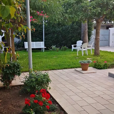 Cati - Con Giardino E Posto Auto A - Lecce - Salento סן פוקה